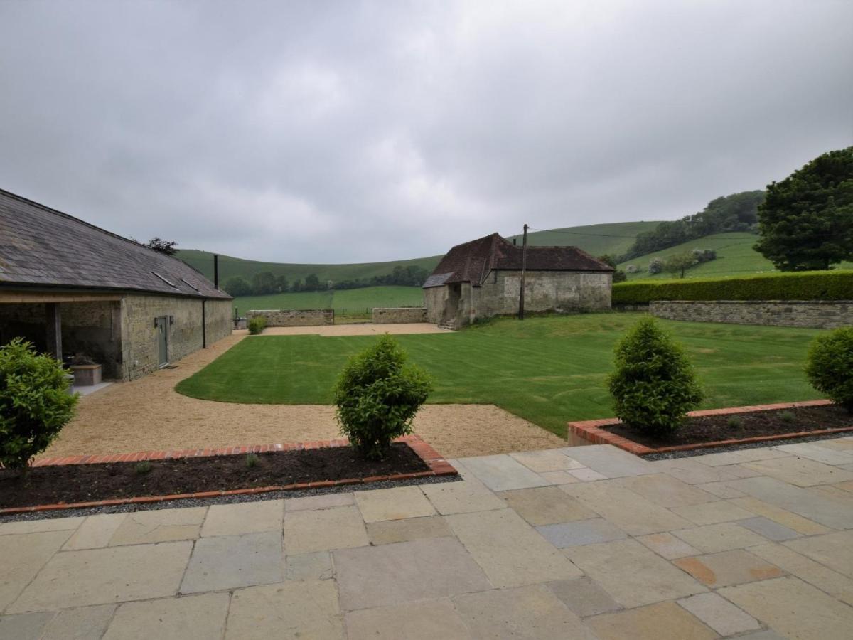 3 Bed In Melbury Abbas 48804 Vila Exterior foto